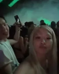 Rosé || Roseanne Park - BLΛƆKPIИK ( BLACKPINK ) - I z3 ip n ih tp