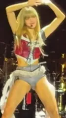 Lisa | BLΛƆKPIИK (Blackpink) - Lisa | BLΛƆKPIИK (Blackpink) Video #398231