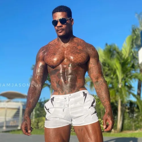 Jason Luv // IamJasonLuv