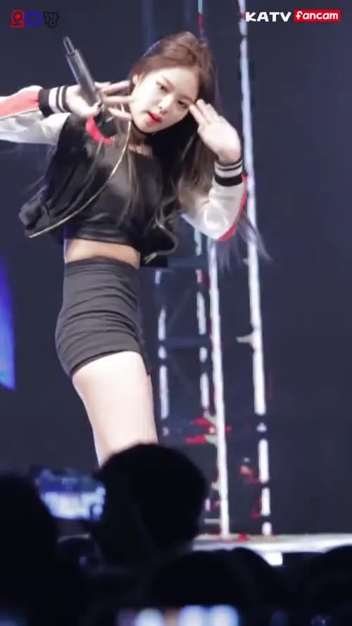 Jennie | BLΛƆKPIИK (Blackpink) - Video