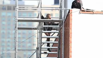 Miley Cyrus - Video