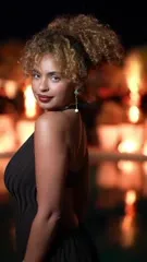 Paola Locatelli - Video