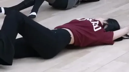 Yeji - ITZY (예지, Hwang Ye-ji) - Video #122483
