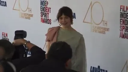Elizabeth Olsen - Video