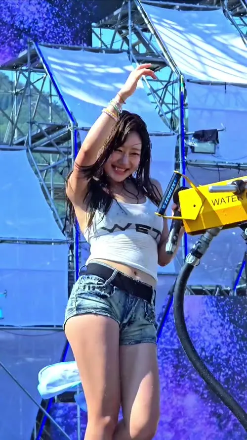 Julie (Kiss Of Life) - Video