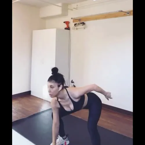 Kaley Cuoco - Video #187718
