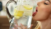 Kenzie Anne - Car wash eats 3