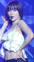 Kim Chaewon 김채원 [Le Sserafim] - Video #247329