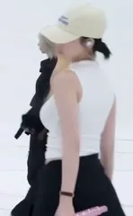 Karina (æspa / aespa) - Video