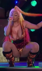 Nicki Minaj - Video