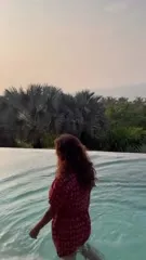 Anveshi Jain - KyI42 uUmTE