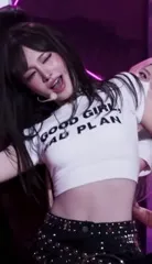 LIZ / Kim Ji-won (김지원) IVE - Video