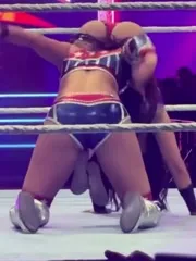 Chelsea Green - Video