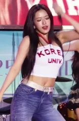 An Yujin 안유진 | YUJIN - L8Earl1v52N