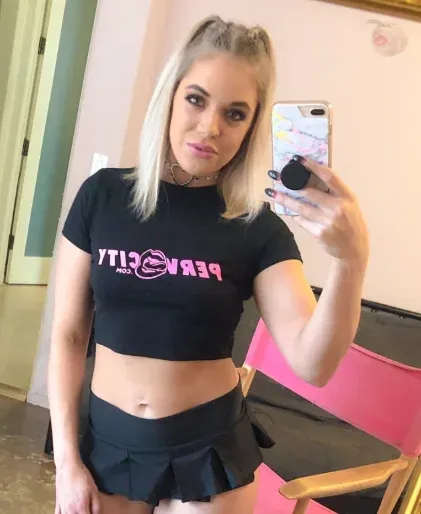 Lana Analise | LanaAnal4 | Peachylanaxo
