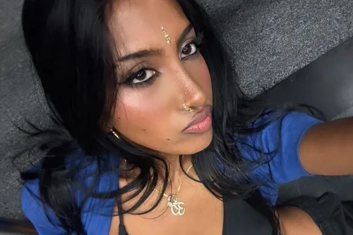 LARA RAJ / lararajj (member of KATSEYE)