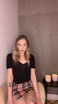 Lily Larimar - OF - solo - 22.11 - JOI 20min custom mp4