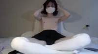 Little_bella_bunny / bellabunn / Bella Mays - Chaturbate 20240626-100519 000