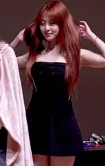 Huh Yunjin 허윤진 | LESSERAFIM - Video #134057