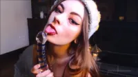 LolaRoseXXX - (2019-12-17) cumming with my favourite glass dildo