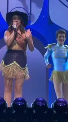 Laufey lin - Video