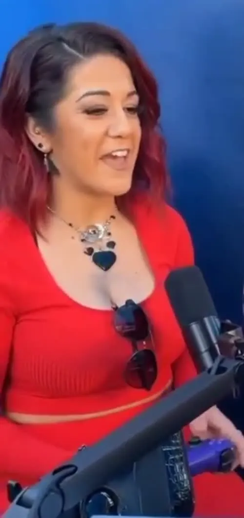 WWE Bayley / Davina Rose / Pamela Rose Martinez - Video #135605