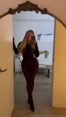 Kayley Gunner - Video
