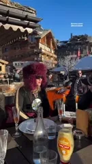 Florence Pugh - Video