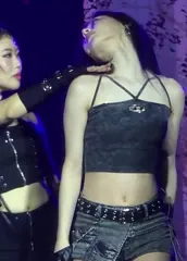 Chaeryeong - ITZY (채령) - Video