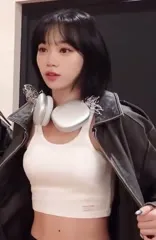 Kim Chaewon 김채원 [Le Sserafim] - Video