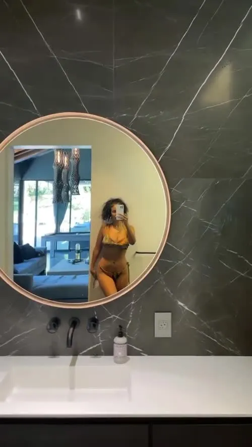 Maya Jama - Video