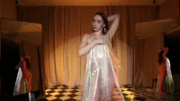 _meganmeow_ - meganmeow (2025-10-17), 3