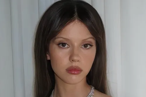 Mia Goth