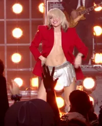 Miley Cyrus - Miley's new year's eve party (2021)