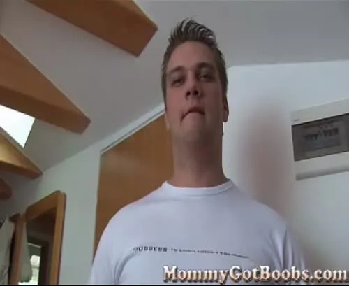 Milly Morris - Mommy got boobs
