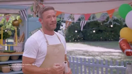Mina Kimes - Mina Kimes, Antonio Gates, Von Miller, and Julian Edelman whisk, bake, and decorate their way to