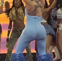Cardi B - Video