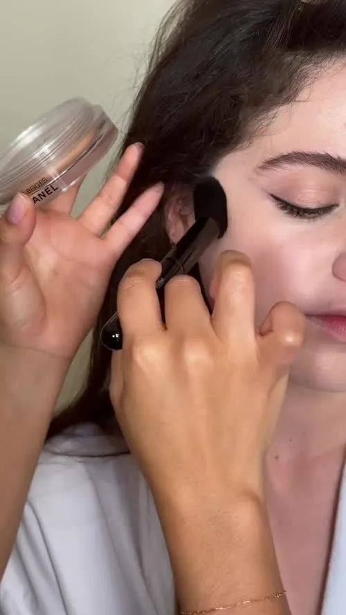 Molly Gordon - Video