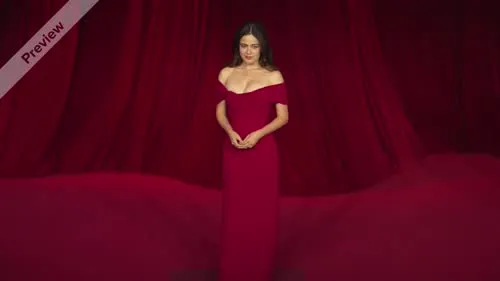 Molly Gordon - Video