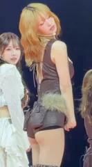 Hirai Momo | TWICE - Momo (14)