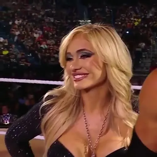 Scarlett Bordeaux - Video