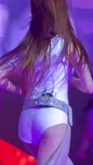 Huh Yunjin 허윤진 | LESSERAFIM - Video