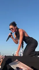 Gracie Abrams - Video #295953