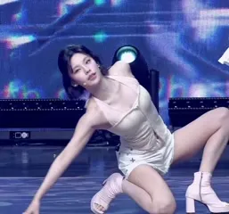Yeji - ITZY (예지, Hwang Ye-ji) - Video #131763