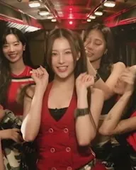 Minatozaki Sana (TWICE) - Video #223139