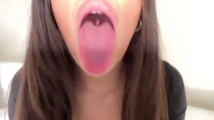 poutyselena | poutyselenaa | pouty_selena - Video #140335