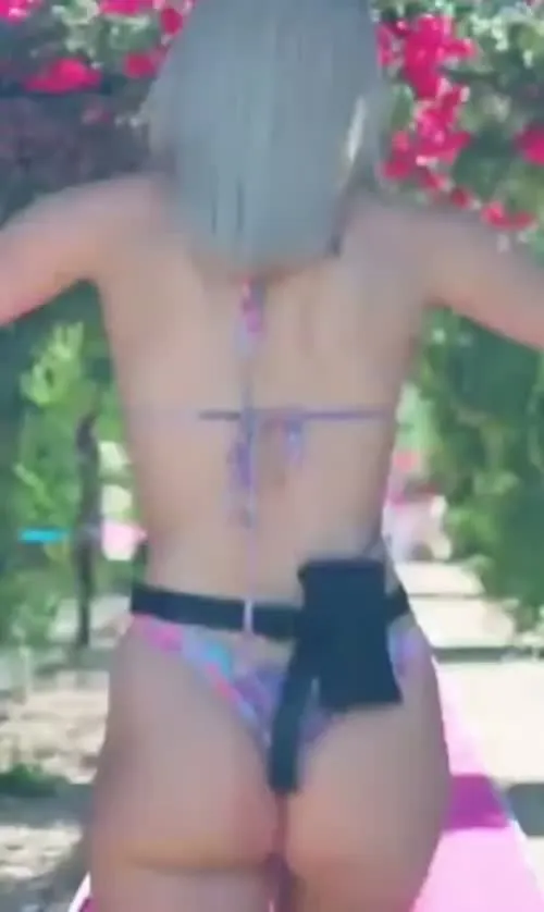 Nakia Pires - Video