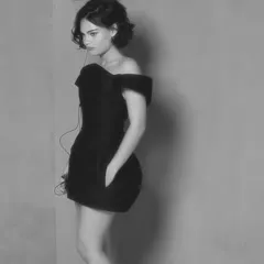 Ariana Greenblatt - Video