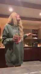 Paris Jackson - N d 3 c z 3 zim 5