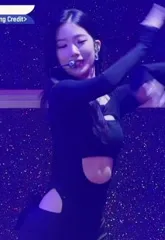 Kazuha Nakamura 中村 一葉 | LESSERAFIM - Video